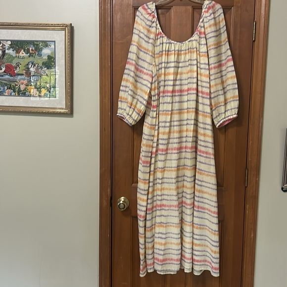 Zara maxi cover up large - Picture 8 of 8